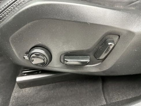 Used 2021 Volvo XC60 T5 Inscription w/ Advanced Package image 12