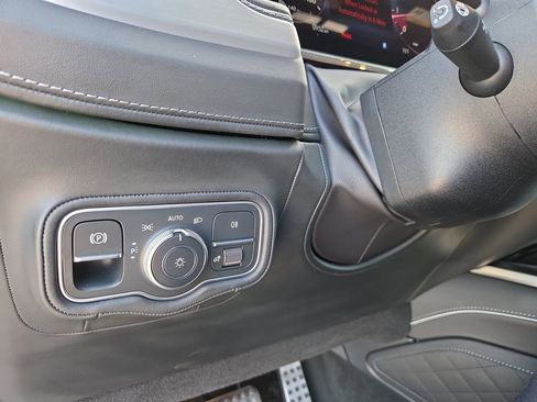 Used 2026 Mercedes-Benz G 550 image 39