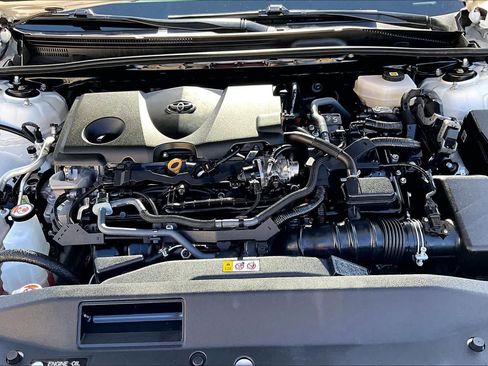 Used 2025 Toyota Camry LE FWD image 32