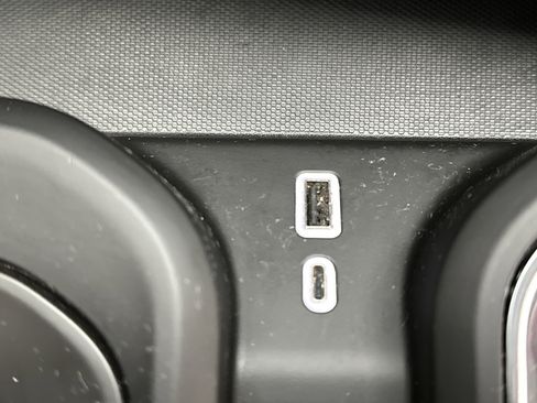 Used 2024 GMC Sierra 1500 Denali w/ Technology Package image 49