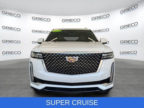 Used 2023 Cadillac Escalade Premium Luxury AWD/4WD image 2