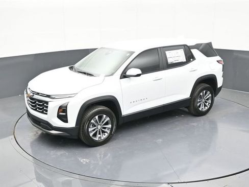 New 2026 Chevrolet Equinox LT FWD image 64