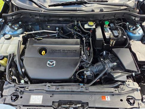 Used 2010 MAZDA MAZDA3 s Sport image 14