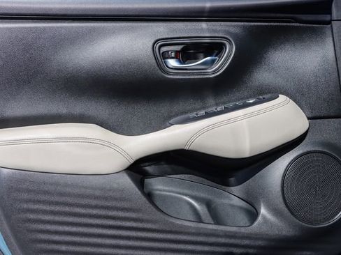 Certified 2023 Honda HR-V EX-L image 23