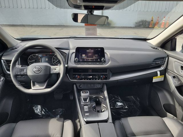 New 2026 Nissan Rogue Dark Armor FWD image 22