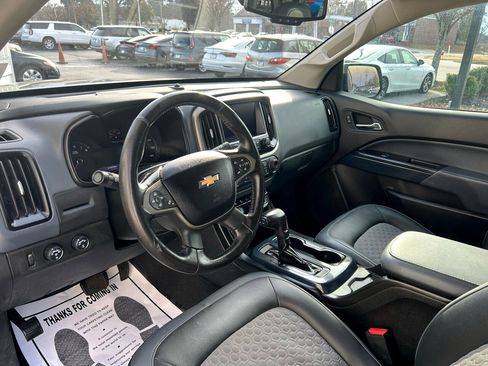 Used 2019 Chevrolet Colorado Z71 image 10