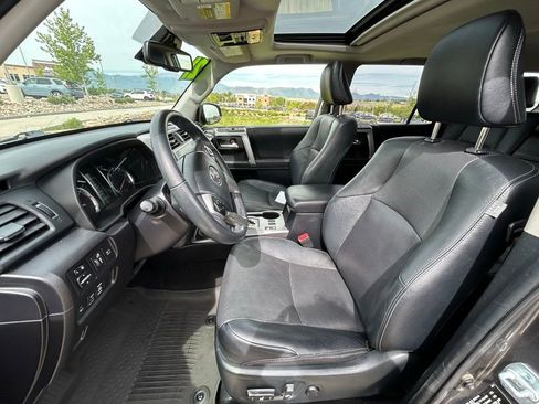 Used 2021 Toyota 4Runner Limited AWD/4WD image 13