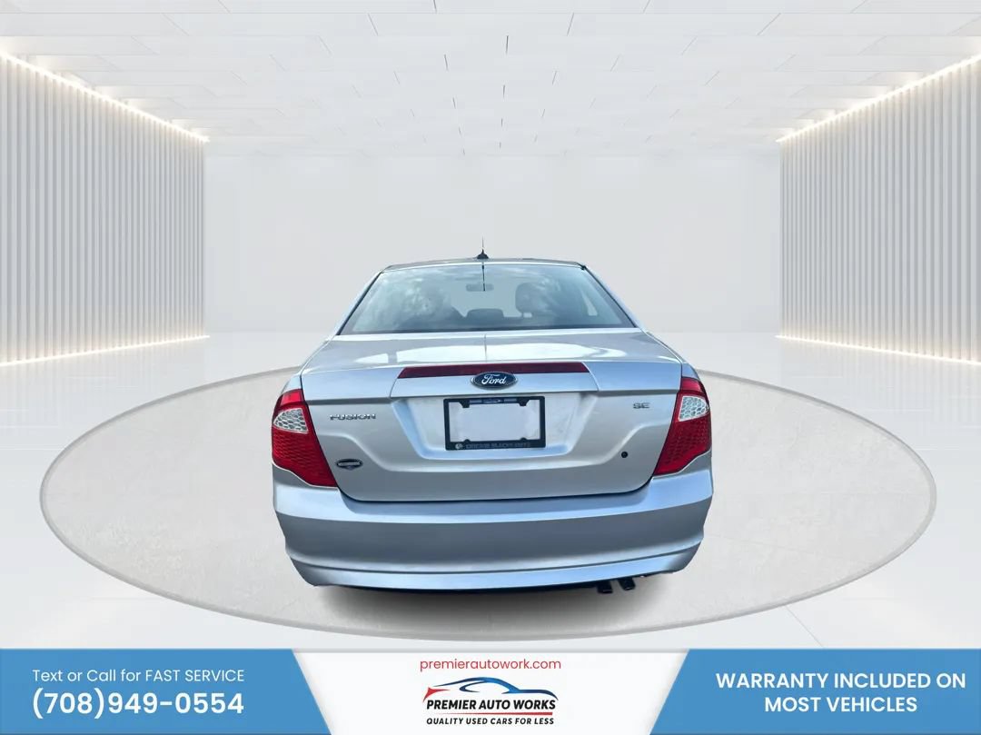 Used 2011 Ford Fusion SE FWD image 5