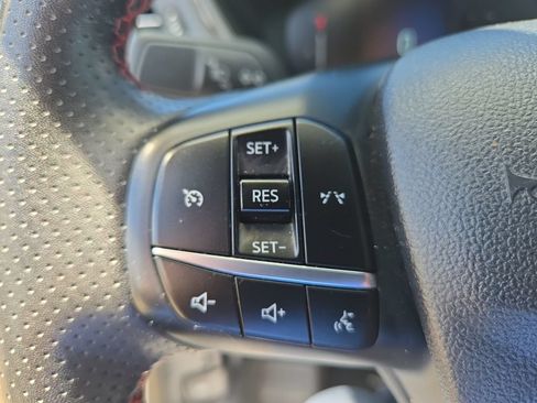 Used 2024 Ford Escape ST-Line AWD/4WD image 30