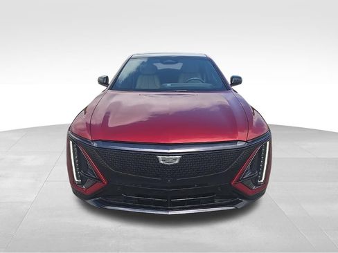 Used 2024 Cadillac Lyriq Sport w/ Nappa Leather Package AWD/4WD image 8