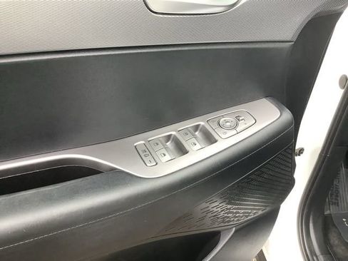 Used 2022 Hyundai Palisade SEL w/ Convenience Package FWD image 17