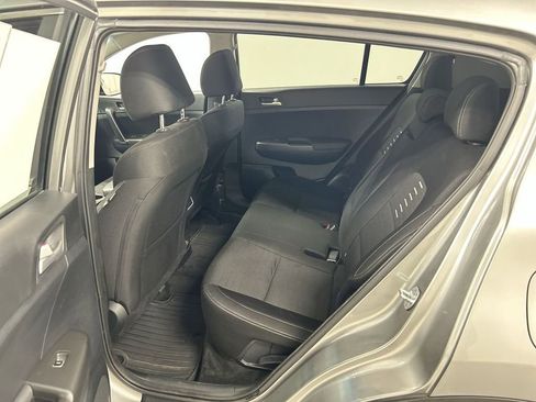 Certified 2022 Kia Sportage LX w/ LX AWD Value Edition Package image 19