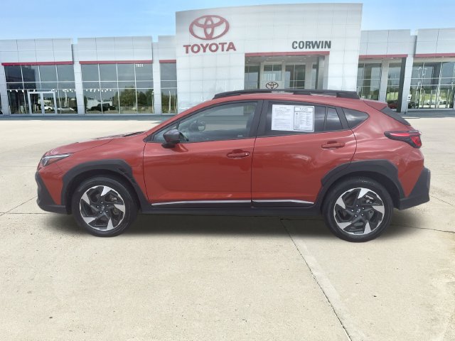 Used 2024 Subaru Crosstrek 2.5i Limited w/ Crosstrek Mirror Package AWD/4WD image 3