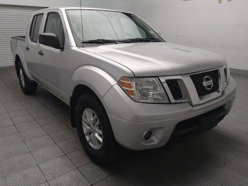 Used 2019 Nissan Frontier SV w/ Value Truck Package RWD image 13