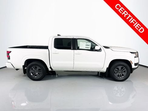 Certified 2025 Nissan Frontier SV RWD image 10