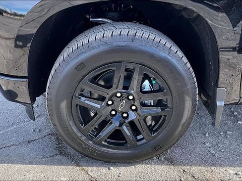 New 2026 Chevrolet Silverado 1500 Custom AWD/4WD image 12