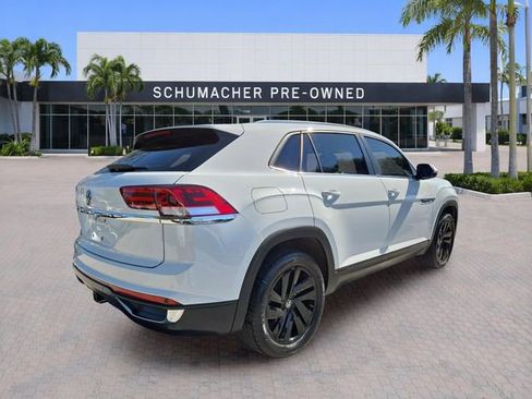 Used 2023 Volkswagen Atlas Cross Sport SE w/ Black Wheel Package FWD image 7