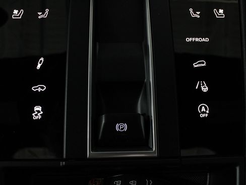 New 2026 Porsche Macan S AWD/4WD image 34