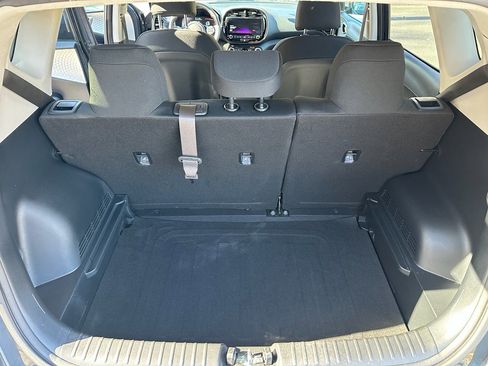 Used 2023 Kia Soul S image 25