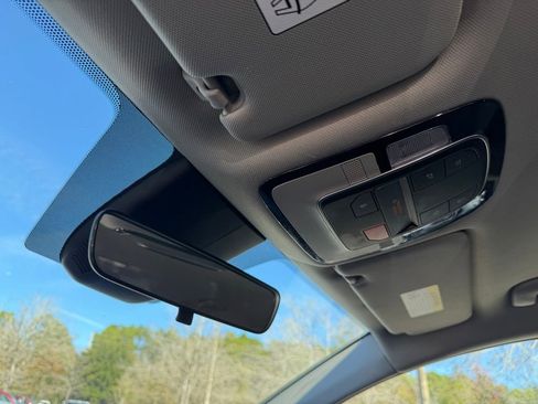 Used 2023 Hyundai Santa Fe SEL image 28