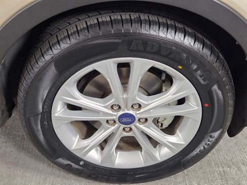 Used 2017 Ford Escape S FWD image 11