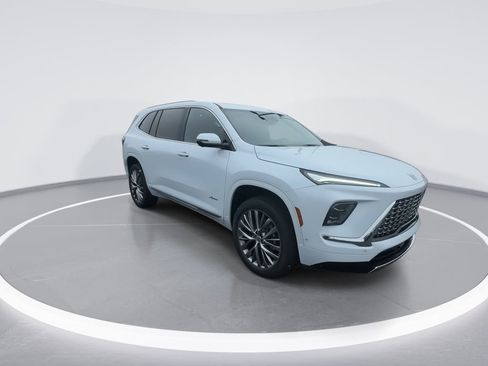 New 2026 Buick Enclave Avenir w/ Super Cruise Package image 2