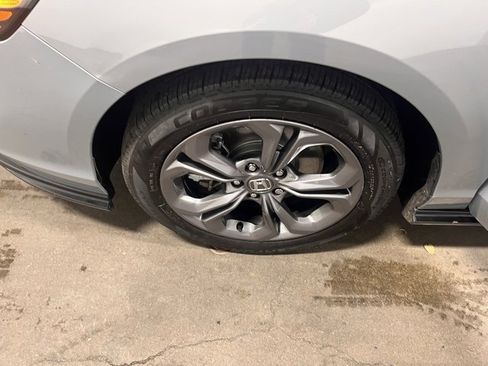 Used 2024 Honda Accord EX-L image 29