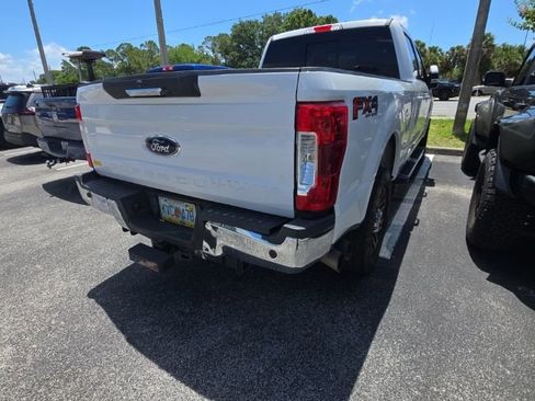 Used 2019 Ford F250 Lariat w/ Lariat Value Package AWD/4WD image 5