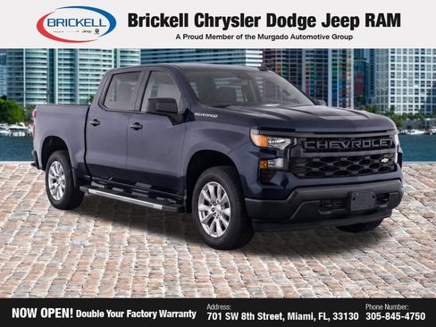 Used 2022 Chevrolet Silverado 1500 Custom RWD image 2