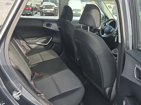 Used 2023 Kia Soul LX w/ Option Group 015 image 28