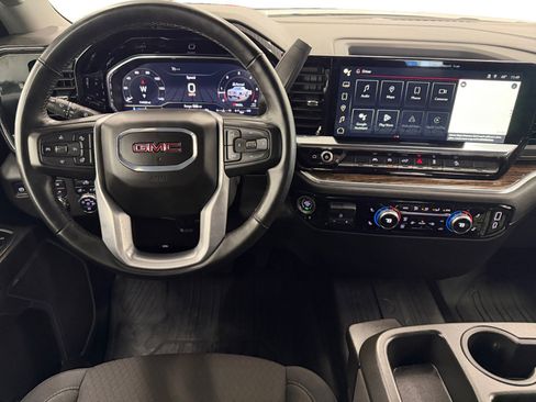Used 2024 GMC Sierra 1500 Elevation w/ X31 Off-Road Package AWD/4WD image 13