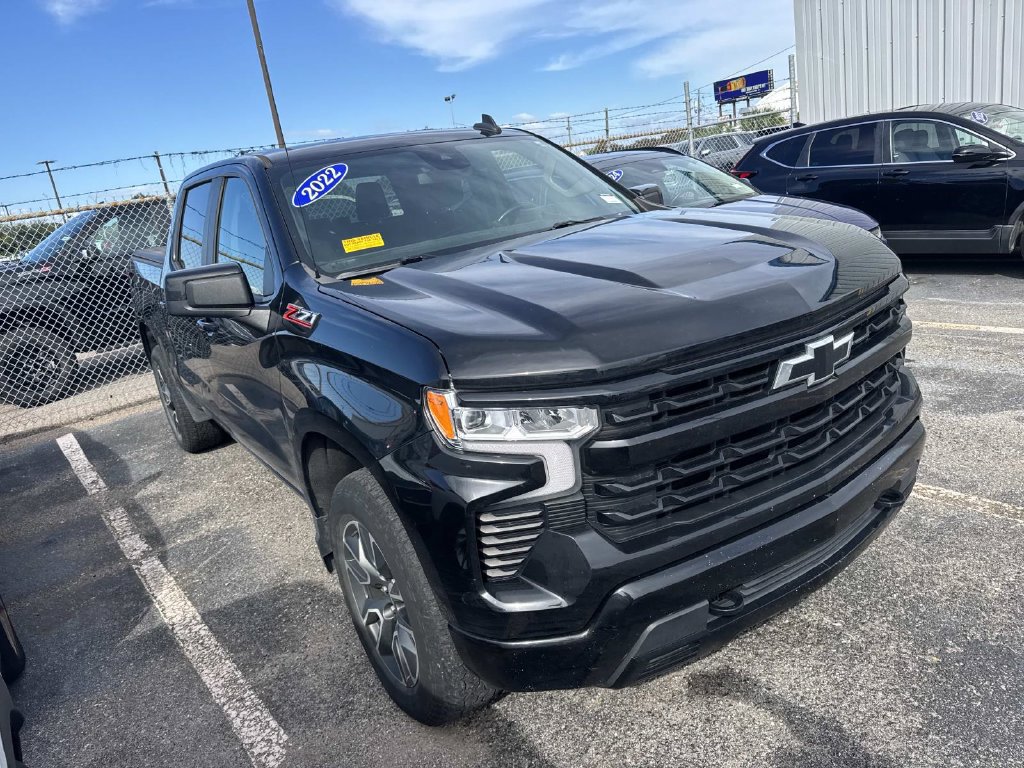 Used 2022 Chevrolet Silverado 1500 RST AWD/4WD image 2