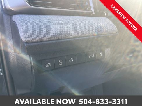 Certified 2025 Toyota Camry LE w/ Convenience Package image 27