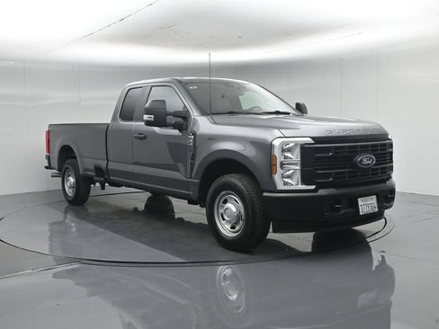 Certified 2025 Ford F250 XL RWD image 57
