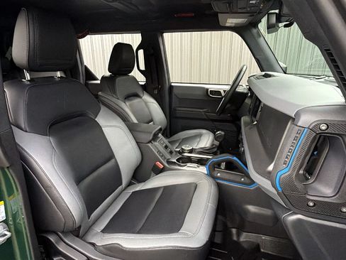 Used 2024 Ford Bronco Black Diamond AWD/4WD image 36