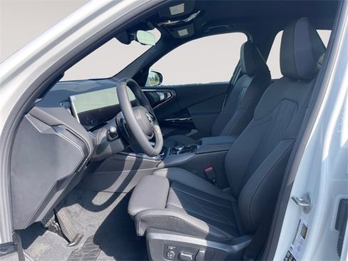 New 2026 BMW X3 xDrive30 w/ Convenience Package image 9