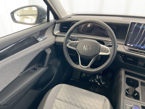 New 2026 Volkswagen Tiguan S image 26