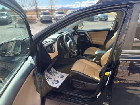 Used 2018 Toyota RAV4 Limited w/ Advanced Technology Package image 14