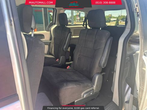 Used 2011 Dodge Grand Caravan Mainstreet w/ PWR Convenience Group FWD image 20