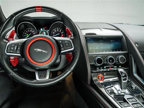 Used 2020 Jaguar F-TYPE Checkered Flag image 21
