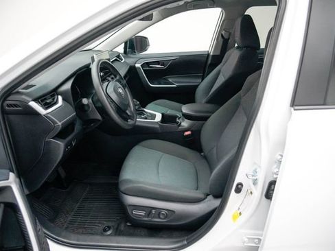 Used 2024 Toyota RAV4 XLE image 15