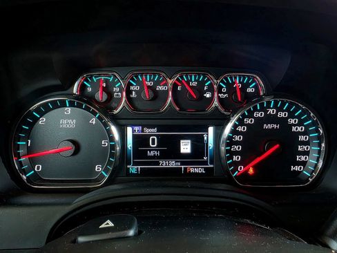 Used 2019 GMC Yukon SLT w/ Open Road Package AWD/4WD image 28
