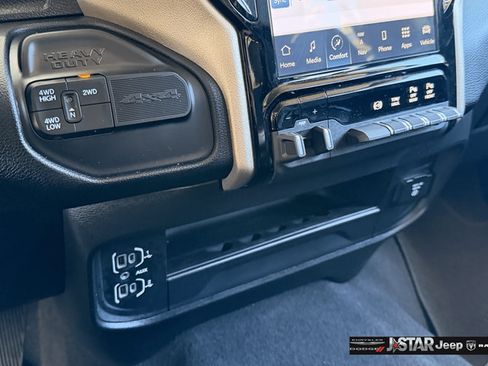 Used 2024 RAM 2500 Laramie w/ Safety Group AWD/4WD image 21