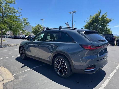 Certified 2025 MAZDA CX-70 Plug-In Hybrid w/ Premium Pkg AWD/4WD image 7