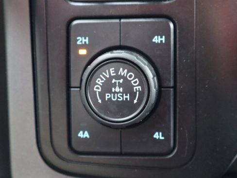 Used 2024 Ford F150 Lariat w/ Tow/Haul Package image 27