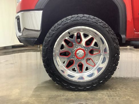 Used 2022 GMC Sierra 2500 SLT w/ SLT Convenience Package AWD/4WD image 26
