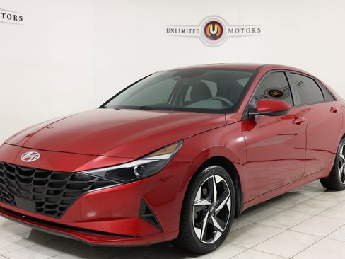 Used 2023 Hyundai Elantra SEL w/ Convenience Package image 5