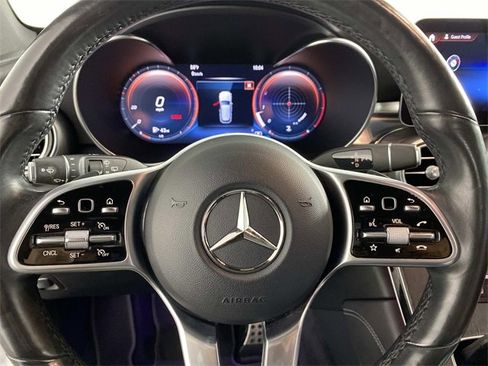 Used 2020 Mercedes-Benz GLC 300 4MATIC w/ AMG Line image 15