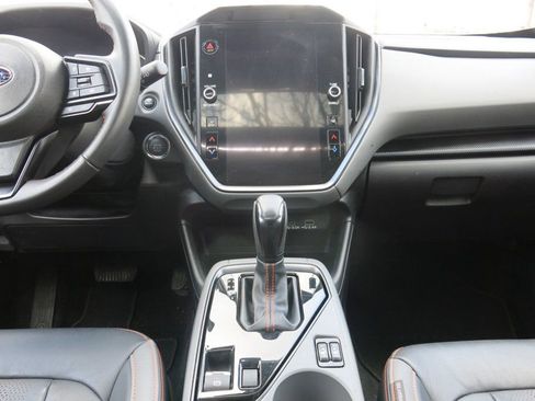 Used 2024 Subaru Crosstrek 2.5i Limited w/ Popular Package #3A image 22