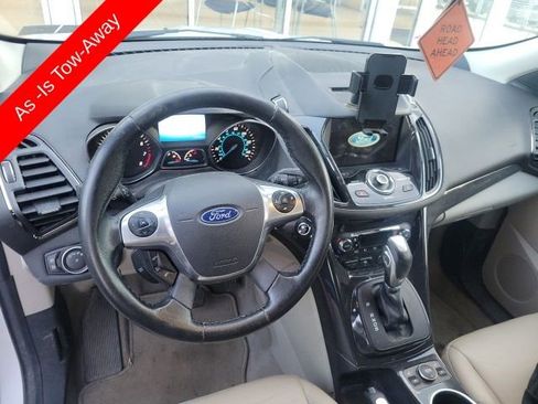 Used 2016 Ford Escape Titanium w/ Equipment Group 301A image 10